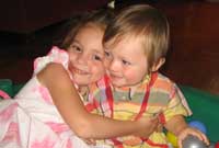 Chwaer fawr - brawd bach!