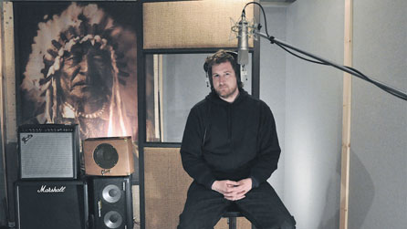 Owen Powell a Sibrydion