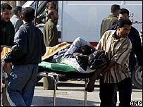 Irak'ta bir saldırıya uğrayan otobüs