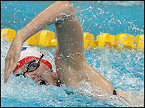 Rebecca Adlington swimming c/o AP/Petr David Josek