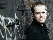 Lee Weston - singer/guitar