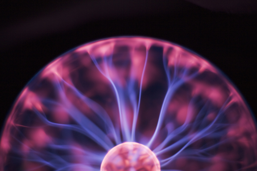 plasma ball @ monkey business - Fotolia.com