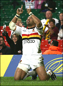 Lesley Vainikolo will make his 150th appearance for Bradford against Huddersfield