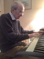 Sandy Faris, the composer of the original Upstairs, Downstairs theme tune.