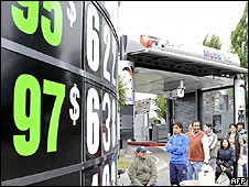 Gasolinera en Chile tras el terremoto