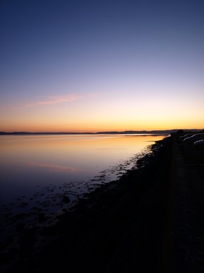 Dusk over the tay