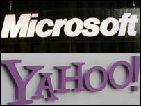 Microsoft ve Yahoo logoları