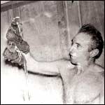 Sir Stan hangs up his boots... (Credit- Mirrorpix)