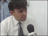 ناصر حسينی