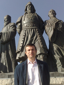 Robert Peston and statue of Genghis Khan