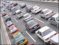 Carros na China