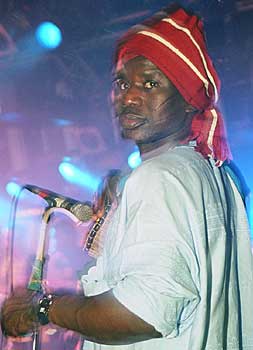 photo © Helen Burns