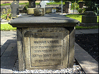 Oliver Lodge's father's grave in Penkhull