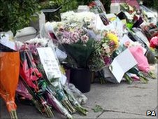 Flowers outside Raoul Moat's Newcastle home