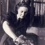 Syerston testing sparking plugs