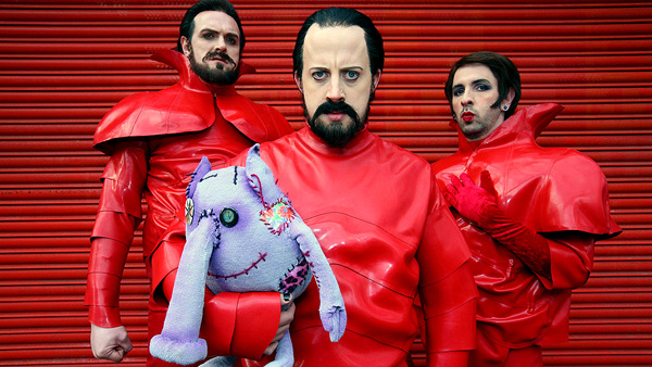 We Are (alien) Klang