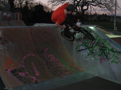 Spine to wall ride.
