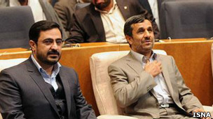 مرتضوی و احمدی نژاد