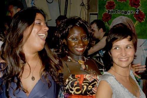 Club organiser Shaheera Asante (centre) with Daniella and Rosanna from Favela Chic. photo © Helen Burrows