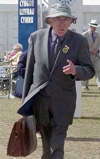 Mae'r gyfrinach yn y bag -Cofiadur yr Orsedd, Jams Niclas