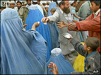مهاجران افغان در کشورهای مختلف با مشکلات زيادی روبرو هستند