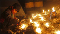 Niño en el campamento Esperanza