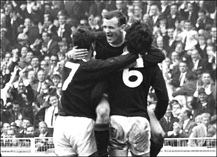 (l-r) Willie Wallace, Bobby Lennox, Jim Baxter at Wembley