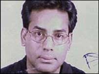 ابوسالم کے بارے میں کہا جاتا ہے کہ وہ داؤد ابراہم کے لئے کام کرتے تھے