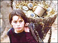 صحنه ای از فيلم 'لاک پشتها هم پرواز می کنند'