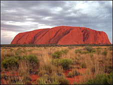 uluru.jpg