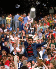 Mexican wave at Twickenham. Getty Images