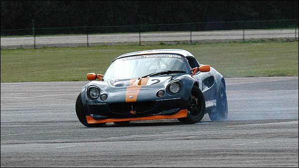 Taking a corner in the Lotus