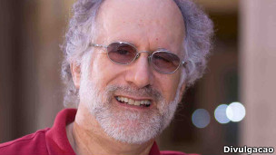 Kenneth D. Wald
