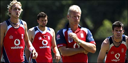 Broad, Harmison, coach Peter Moores and Anderson