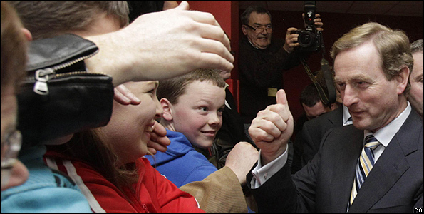 Enda Kenny with voters in Co Mayo, 26 Feb 11