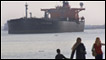 Cairo quản lý kênh đào Suez, đường vận chuyển thiết yếu cho nhiều tàu dầu và tàu hàng.