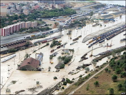 Последствия наводнений в Турции