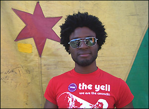 Reading Festival 2006 - red star