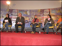 Disa prej pjesëmarrësve që bënë pyetjet