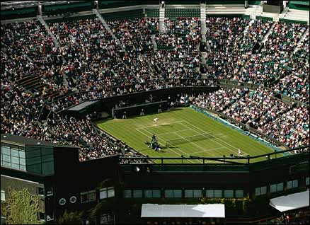 Wimbledon's roofless Centre Court dominates surroundings in SW19