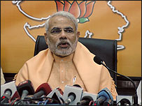 नरेंद्र मोदी, गुजरात के मुख्यमंत्री