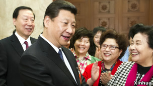 习近平星期五会见江苏代表团妇女代表（08/03/2013）