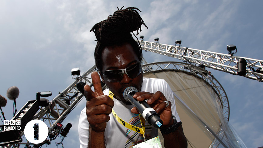 Ras Kwame on the Outdoor Stage