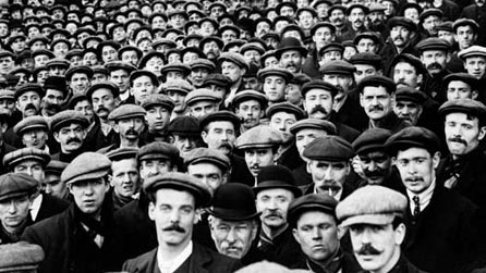 Image of crowds of men in Tonypandy 1910