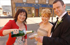 Shieldinch was buzzing when Lorraine Kelly dropped in as an extra special guest at Gina and Archie's wedding!