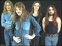 Status Quo - Legends of denim!