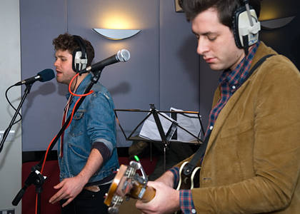 Chris Moyles was joined by Mark Ronson and Daniel Merriweather for some festive chat and some brilliant live music.