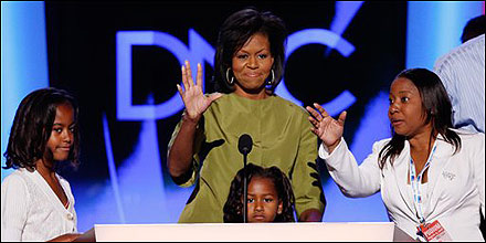 Michelle Obama con sus hijas