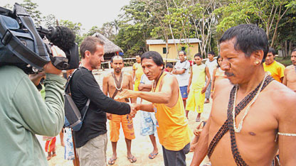 Bruce bids farewell to the Matis