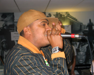 Dynamite MC raises a cap to the ladiez 